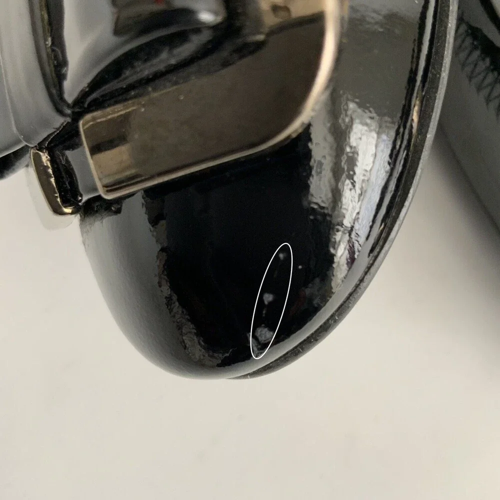 Stuart Weitzman Patent Leather Bow Front Wedge Black 7 - Picture 5 of 12
